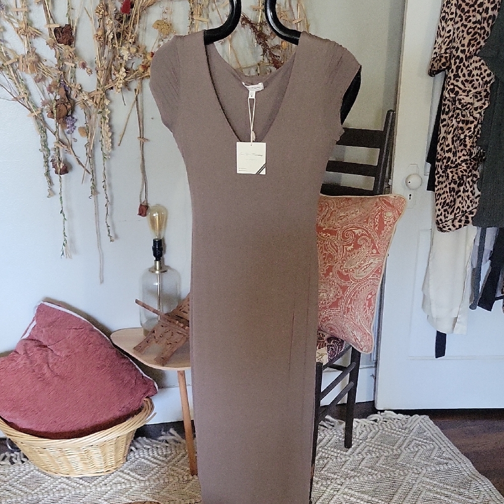 See You Monday Brown Sheath Maxi V-Neck Dress